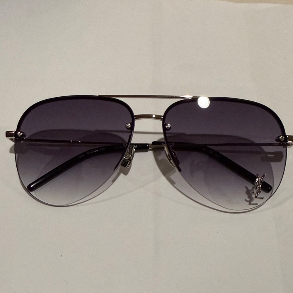 Classic Black Frame Eyewear